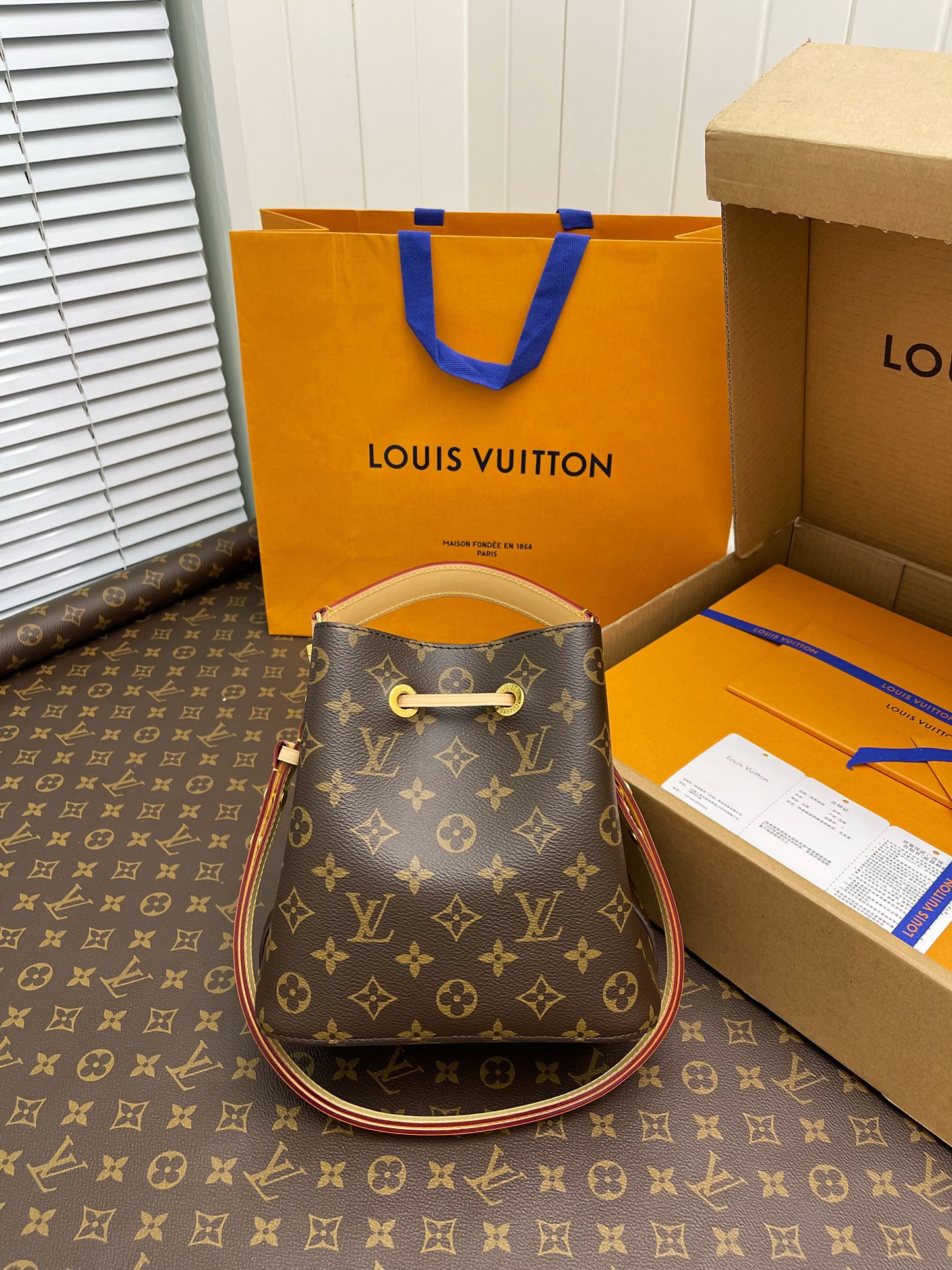 LV Bucket Bags